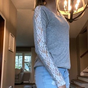 american eagle grey sweater